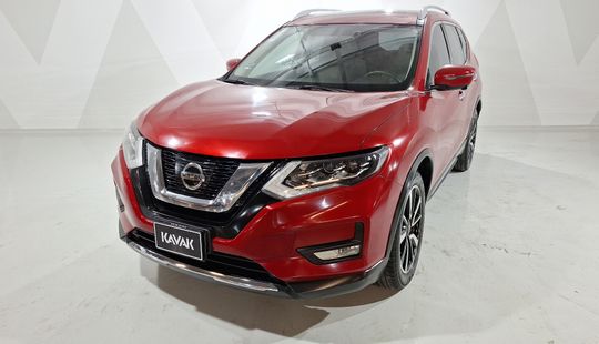 Nissan • X-Trail