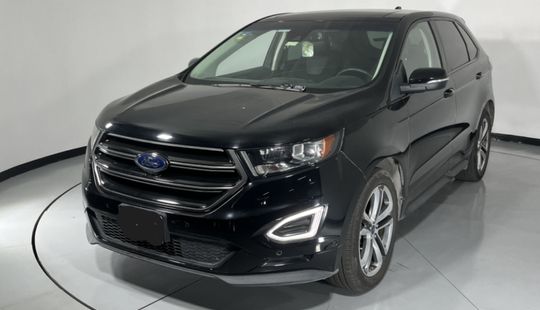 Ford • Edge