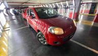 Fiat Uno 1.4 8V ATTRACTIVE 5P Hatchback 2013