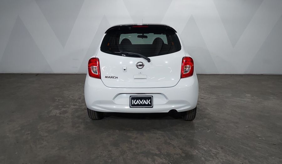 Nissan March 1.6 EXCLUSIVE BI-TONO AUTO Hatchback 2020