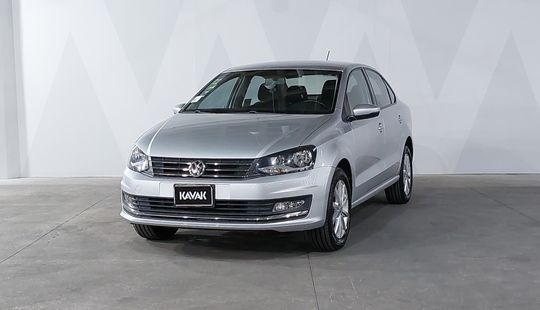 Volkswagen • Vento