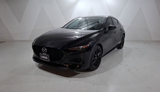 Mazda • Mazda 3