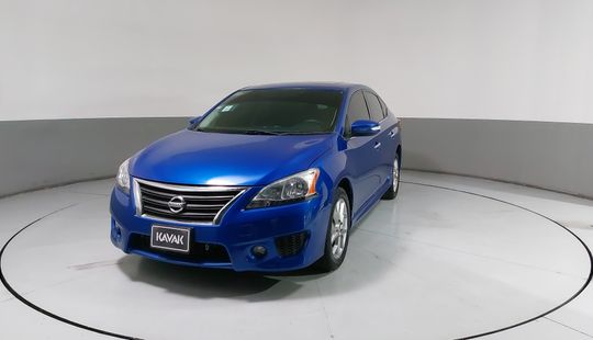 Nissan • Sentra