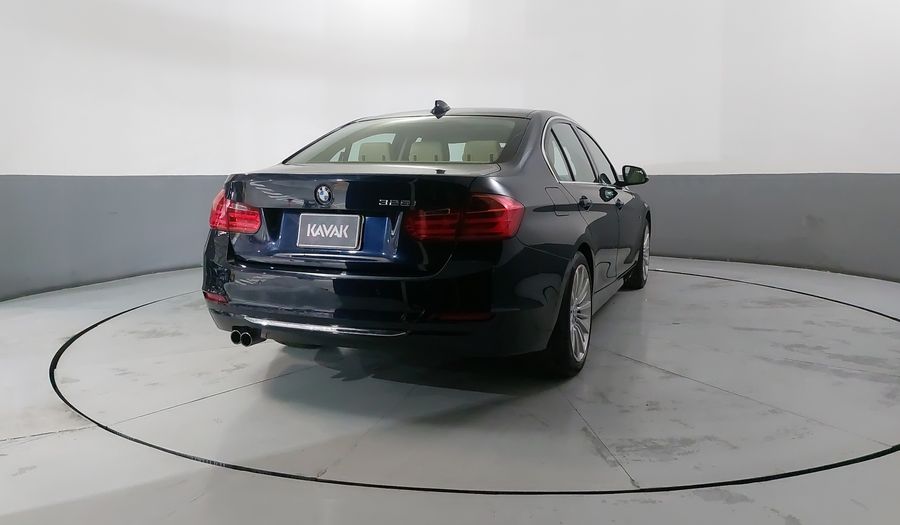 Bmw Serie 3 2.0 328IA LUXURY LINE Sedan 2014