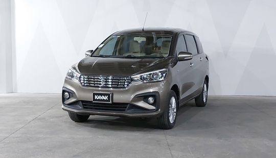 Suzuki • Ertiga