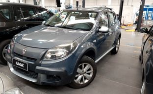 Renault • Sandero Stepway