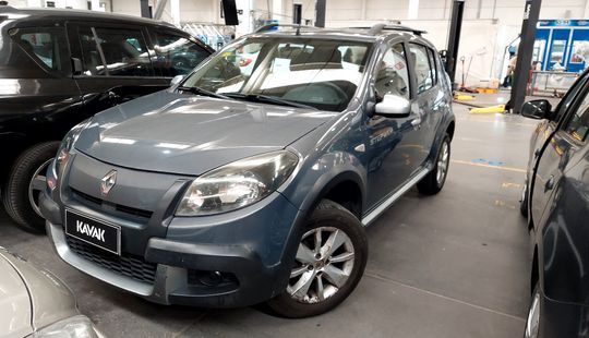 Renault • Sandero Stepway