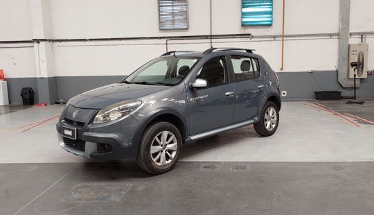 Renault • Sandero Stepway