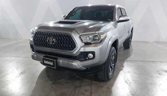 Toyota • Tacoma