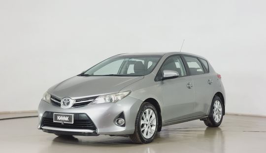 Toyota • Auris