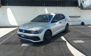 Volkswagen • Polo