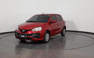 Toyota • Etios