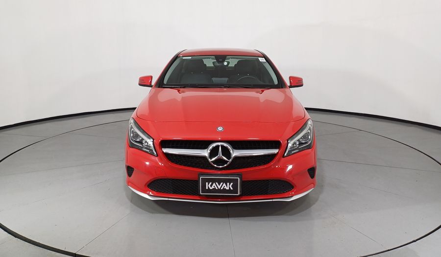 Mercedes Benz Clase Cla 1.6 CLA 200 CGI SPORT AT Coupe 2017