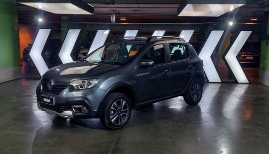 Renault • Sandero Stepway