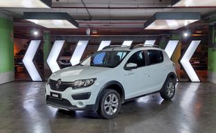 Renault • Sandero Stepway