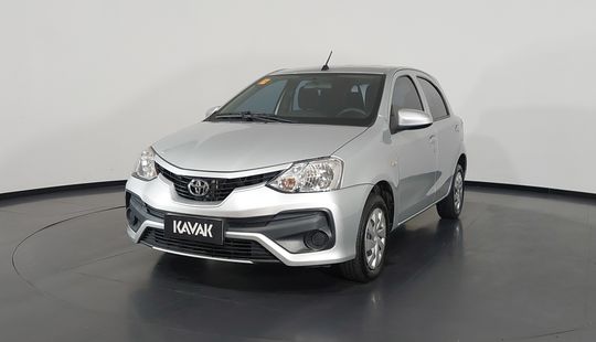 Toyota • Etios