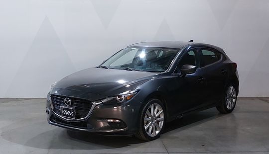 Mazda • Mazda 3