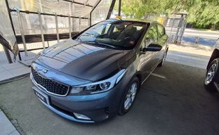 Kia • CERATO 5