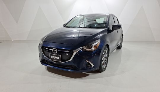 Mazda • Mazda 2