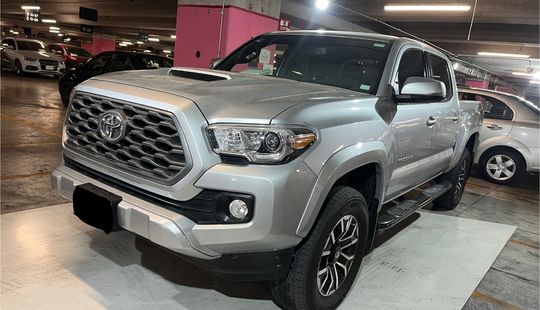 Toyota • Tacoma