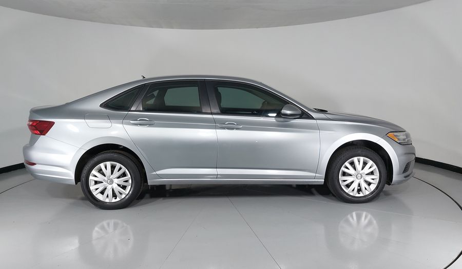 Volkswagen Jetta 1.4 TRENDLINE Sedan 2021