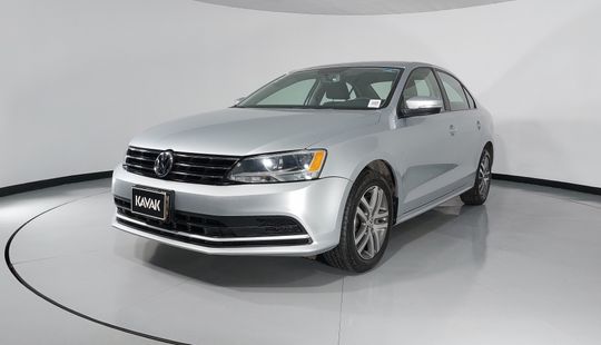 Volkswagen • Jetta