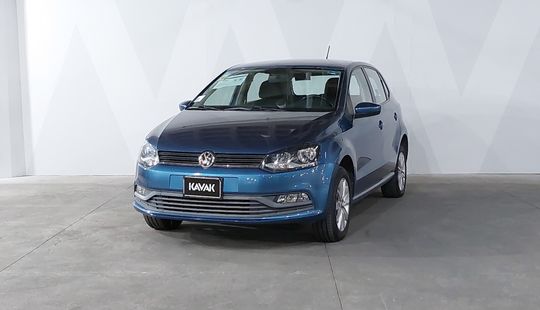 Volkswagen • Polo