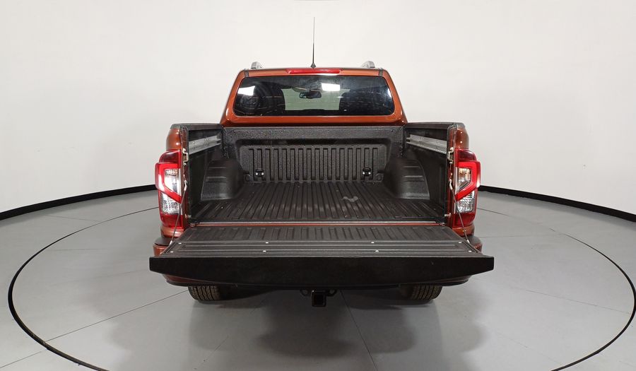 Nissan Frontier 2.5 PLATINUM LE AUTO Pickup 2021