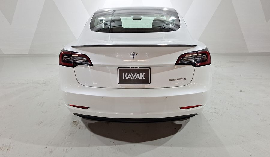 Tesla Model 3 PERFORMANCE 4WD Sedan 2019