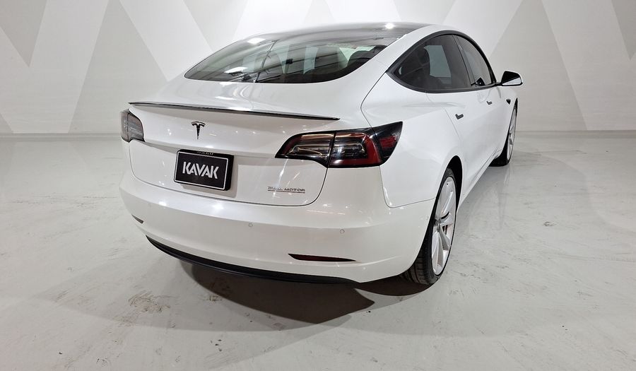 Tesla Model 3 PERFORMANCE 4WD Sedan 2019