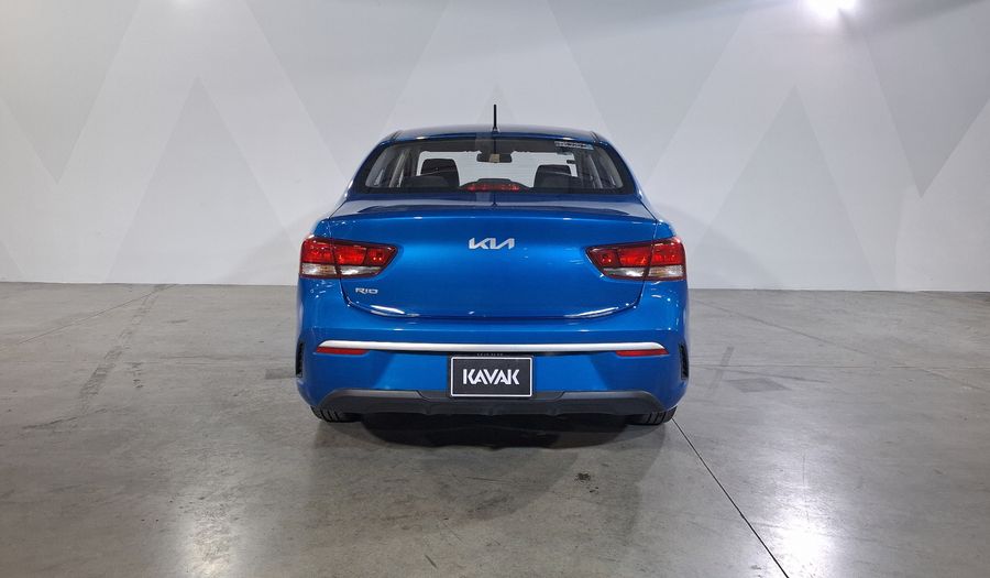 Kia Rio 1.6 L AUTO Sedan 2023