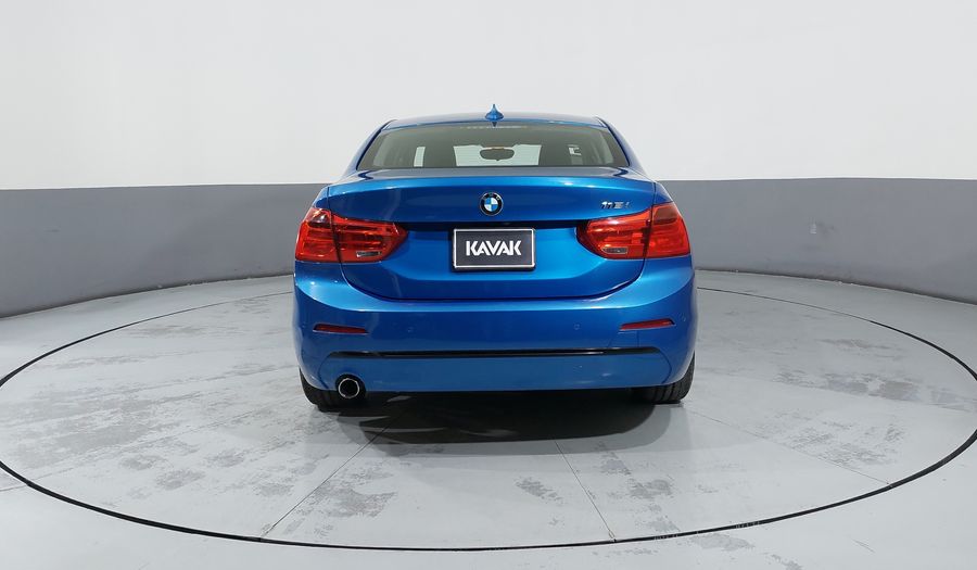 Bmw Serie 1 1.5 118IA SPORT LINE AUTO Sedan 2019