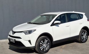 Toyota • RAV4