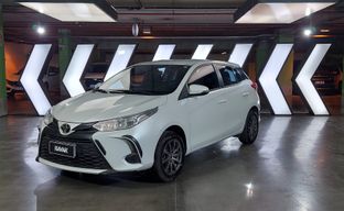 Toyota • Yaris