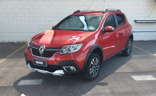 Renault • Sandero Stepway