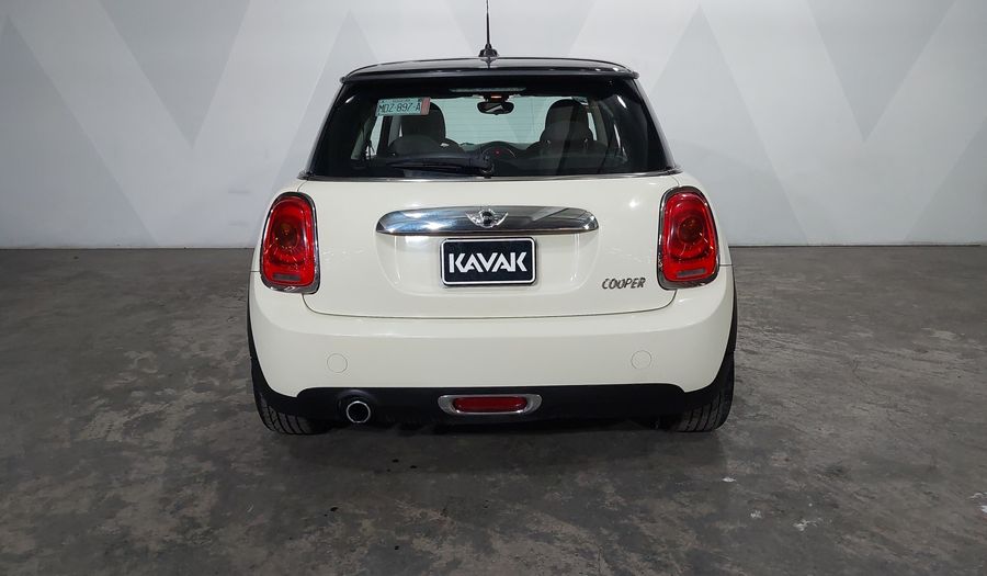 Mini Cooper 1.5 COOPER CHILI AT Hatchback 2016