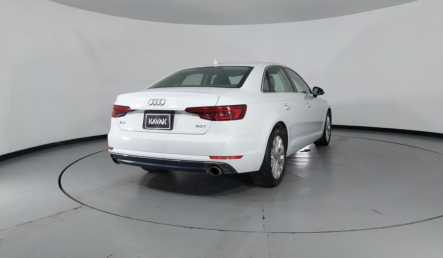 Audi A4 2.0 SELECT DCT Sedan 2018