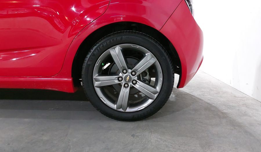 Chevrolet Sonic 1.4 MT H RS TURBO Hatchback 2014