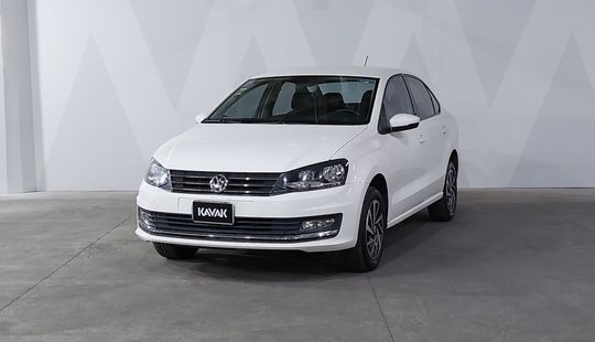 Volkswagen • Vento