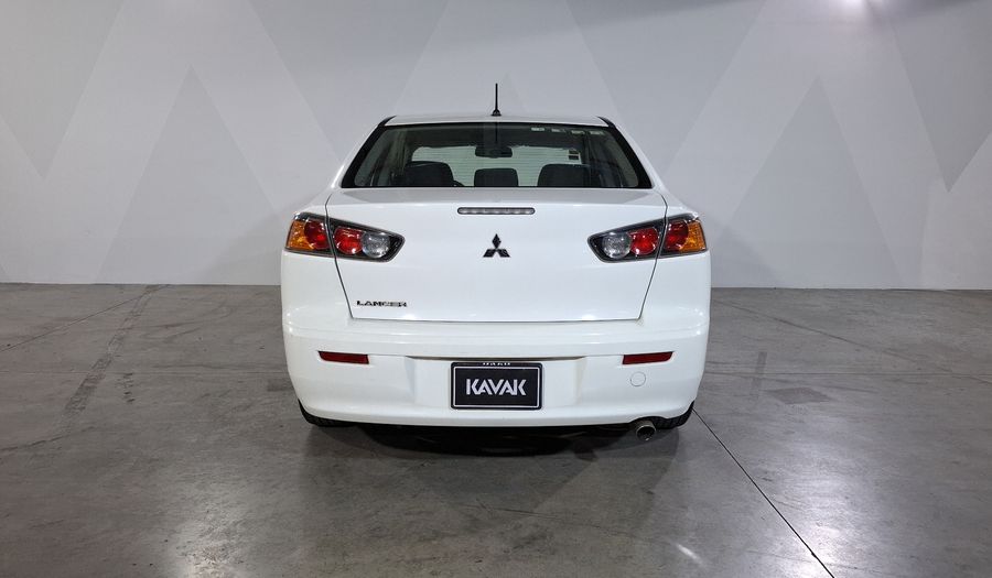 Mitsubishi Lancer 2.0 ES CVT Sedan 2014