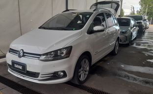 Volkswagen • Suran