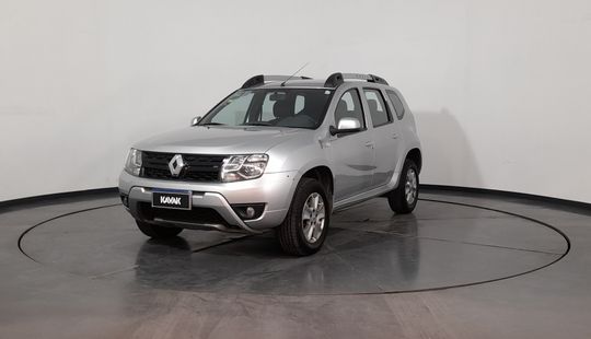 Renault • Duster