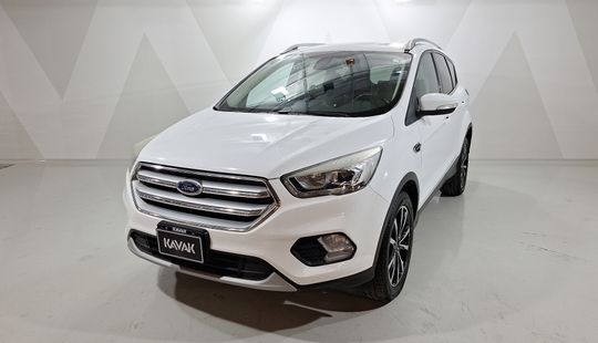 Ford • Escape