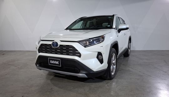 Toyota • RAV4