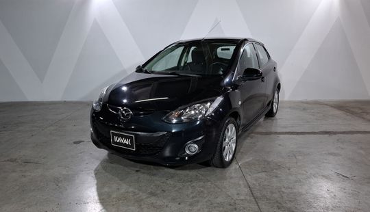 Mazda • Mazda 2