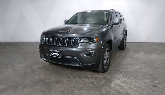 Jeep • Grand Cherokee