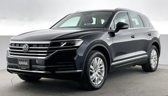 Volkswagen Touareg Highline-2022