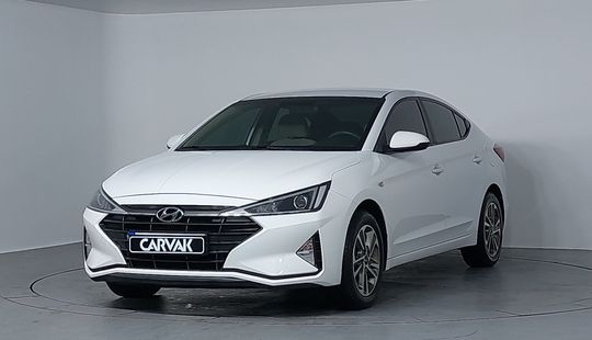 Hyundai • Elantra