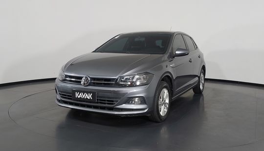 Volkswagen • Polo