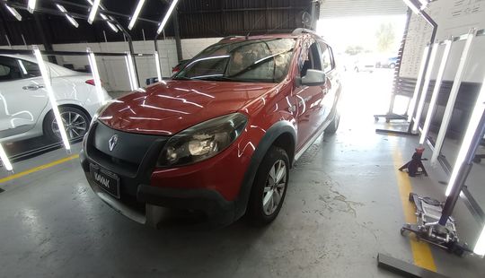 Renault • Sandero Stepway